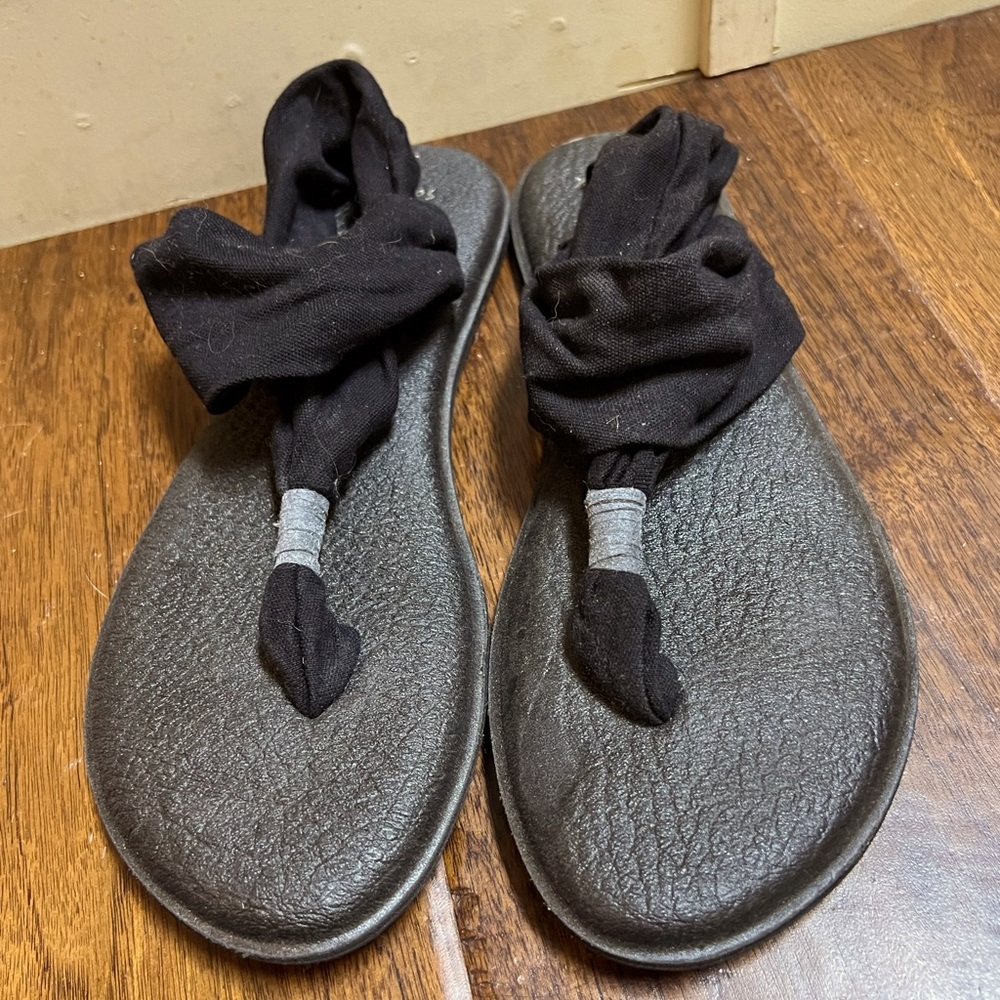 Women's Yoga Mat Flip Flops Casual Flat Summer Beach Sandals